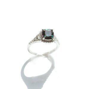 Cushion Cut Cut Alexandrite Ring